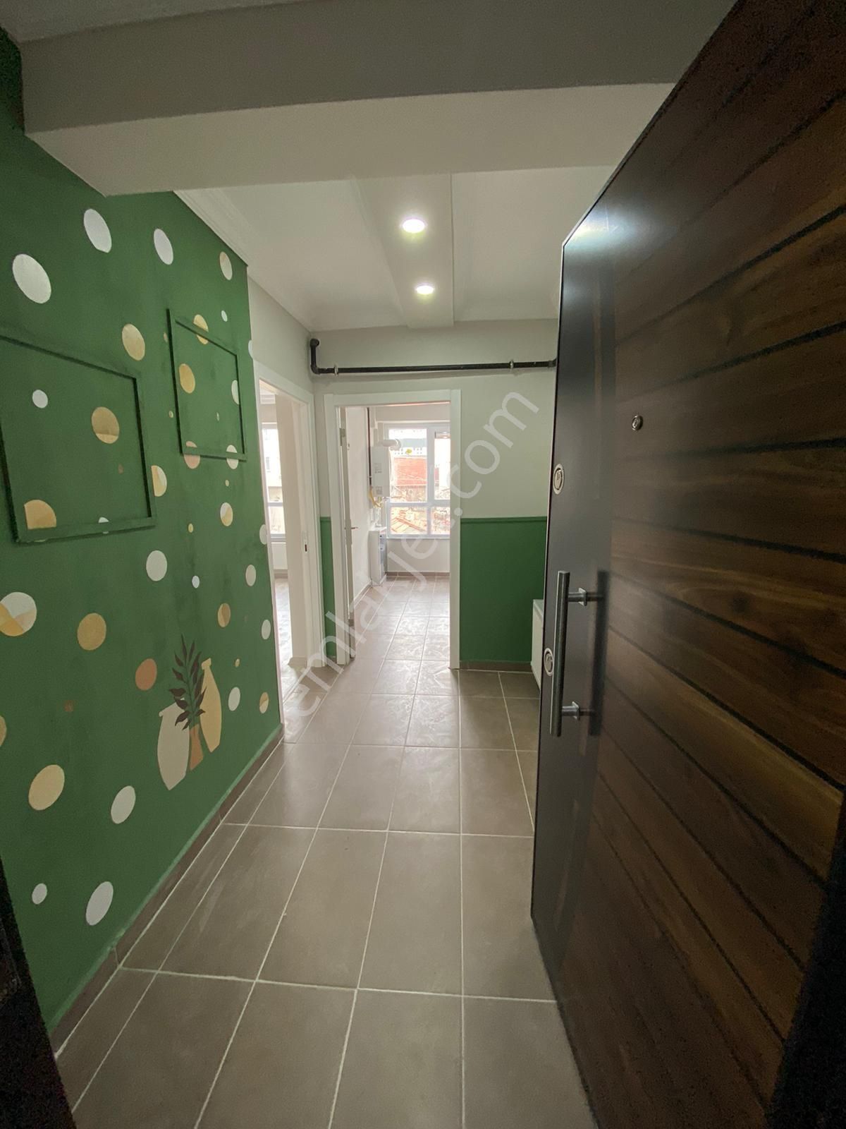 Oscar'dan Eğitimciler Cad.yakını Ara Kat Balkonlu 1+1 - Görsel 5