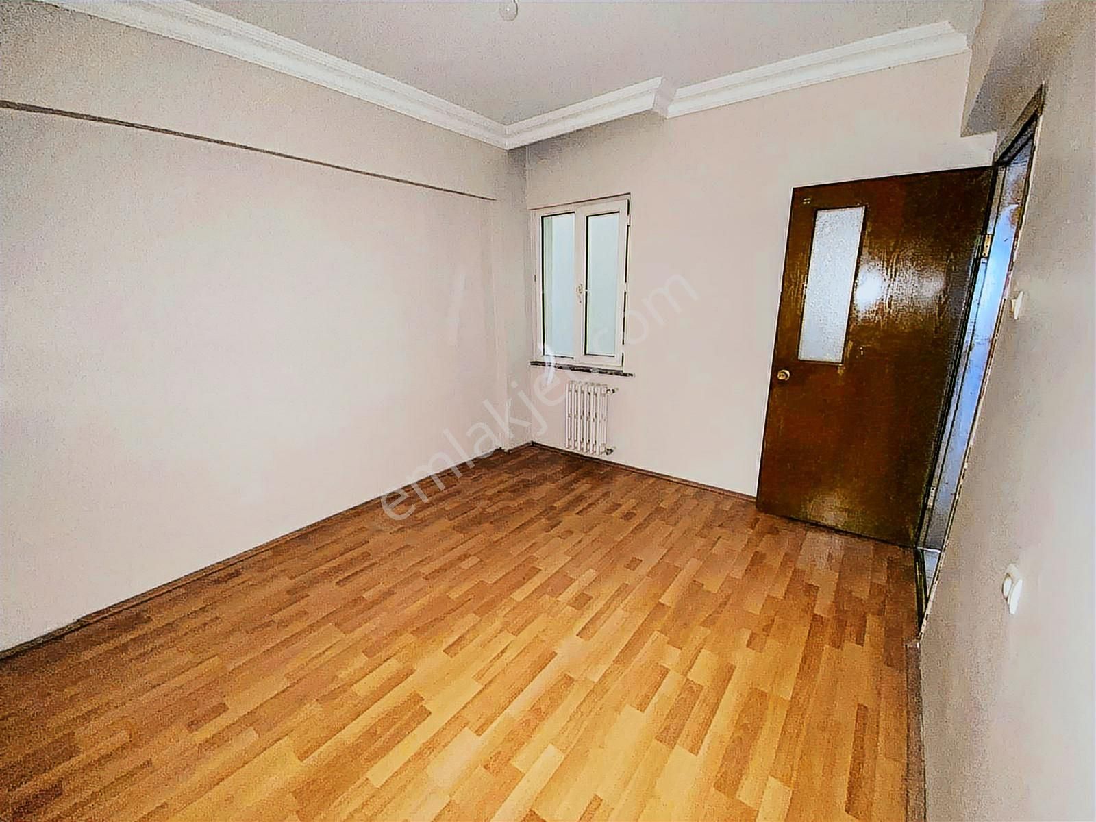 Oscar'dan Seylap Caddesi Üzeri Ara Kat Çift Balkonlu 3+1 - Görsel 14