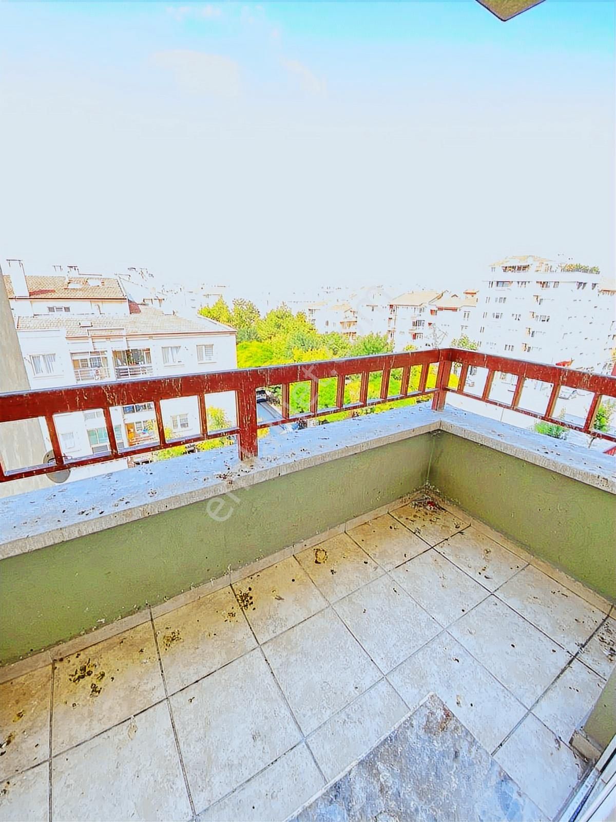 Oscar'dan Seylap Caddesi Üzeri Ara Kat Çift Balkonlu 3+1 - Görsel 3