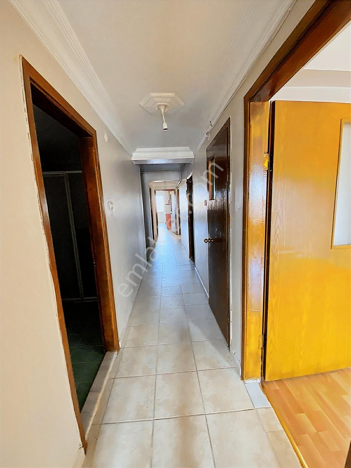 Oscar'dan Seylap Caddesi Üzeri Ara Kat Çift Balkonlu 3+1 - Görsel 19