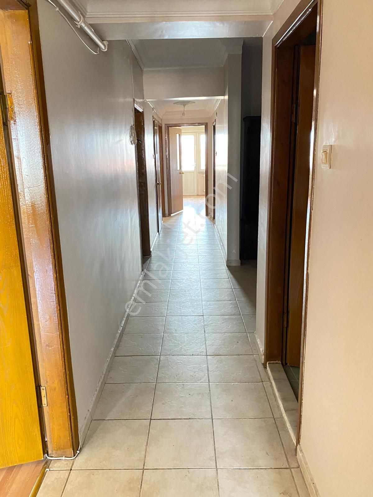 Oscar'dan Seylap Caddesi Üzeri Ara Kat Çift Balkonlu 3+1 - Görsel 21