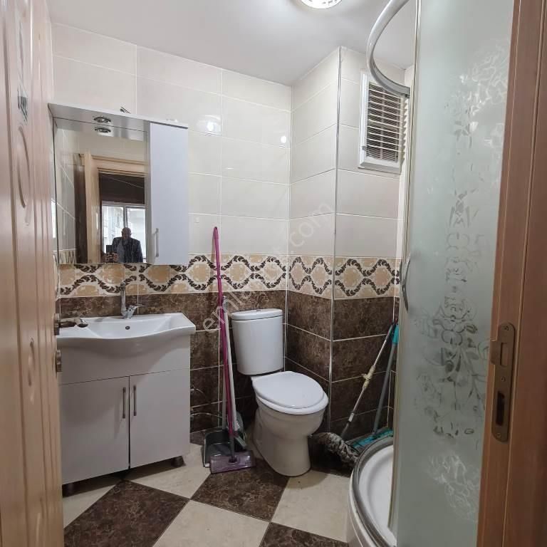 Beylikdüzü Yakuplu İş Merkezi Katnda Kiralık 2+1 Daire - Görsel 29