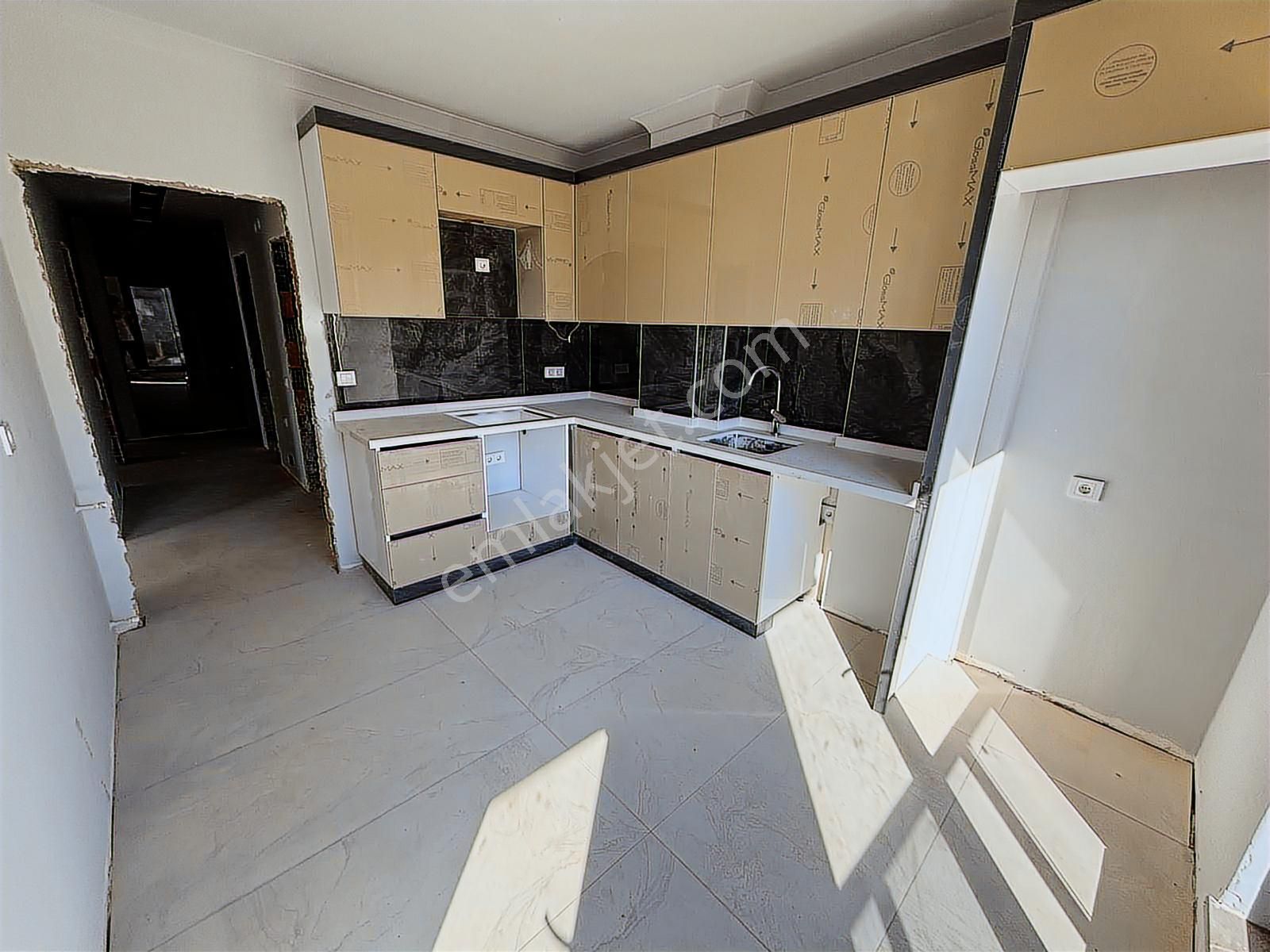 Dünya Göz Yakını,2+1 Ara Katta, Sıfır, Ayrı Mutfaklı, Asansörlü - Görsel 21