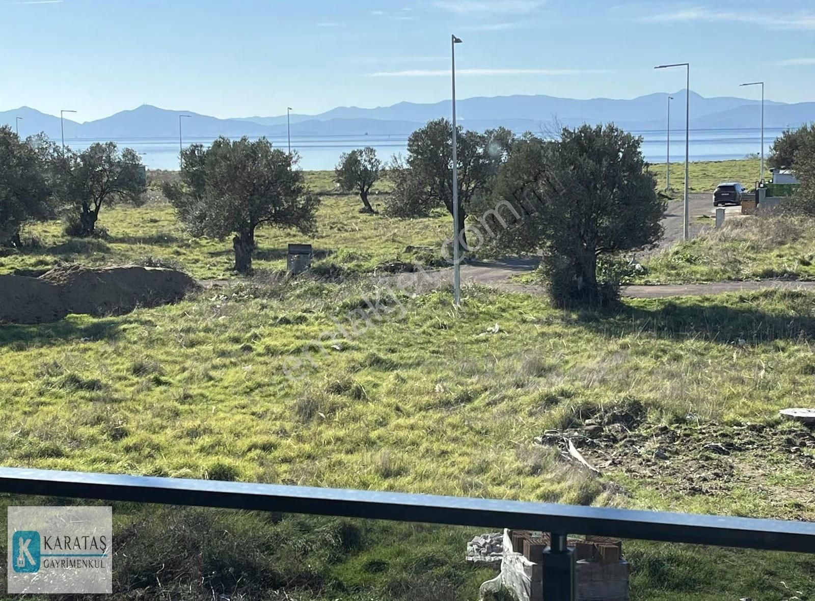 Altınova Sahilde Alt Katında Ekstra Odalı 4+1 Müstakil Parsel - Görsel 13