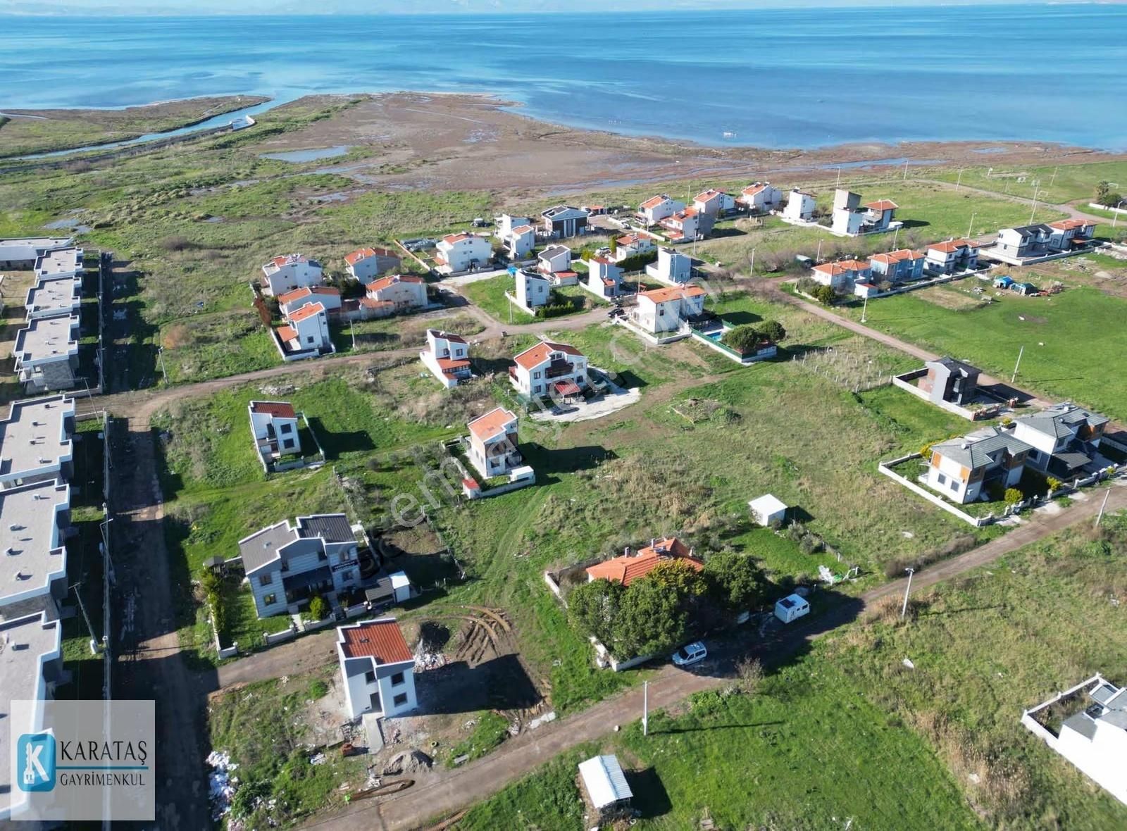 Altınova Sahilde Satılık 209 M2 Villa Arsası - Görsel 5