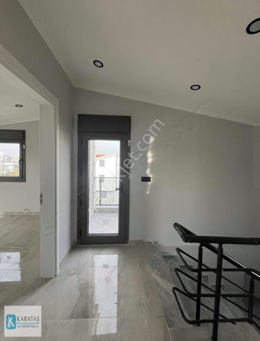 Altınova Sahilde Müstakil Bahçeli Lüks 4+1 Sıfır Villa - Görsel 20