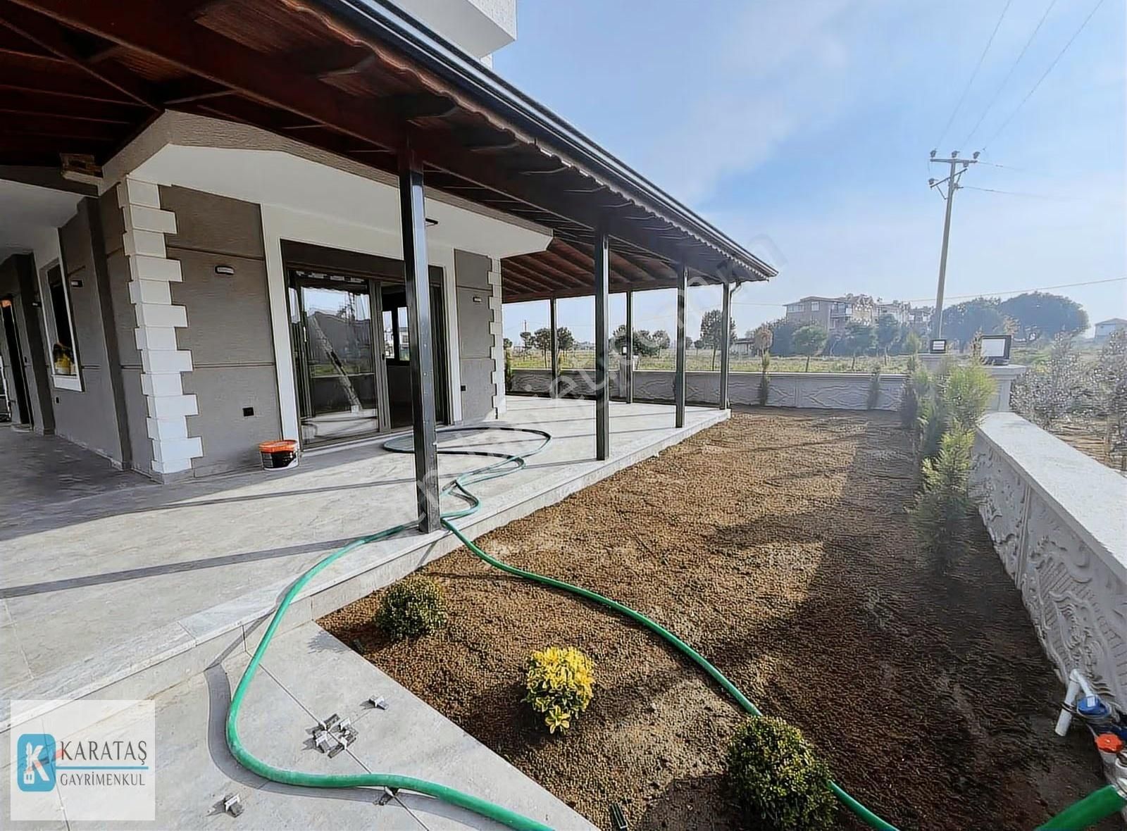 Altınova Sahilde Müstakil Bahçeli Lüks 4+1 Sıfır Villa - Görsel 8