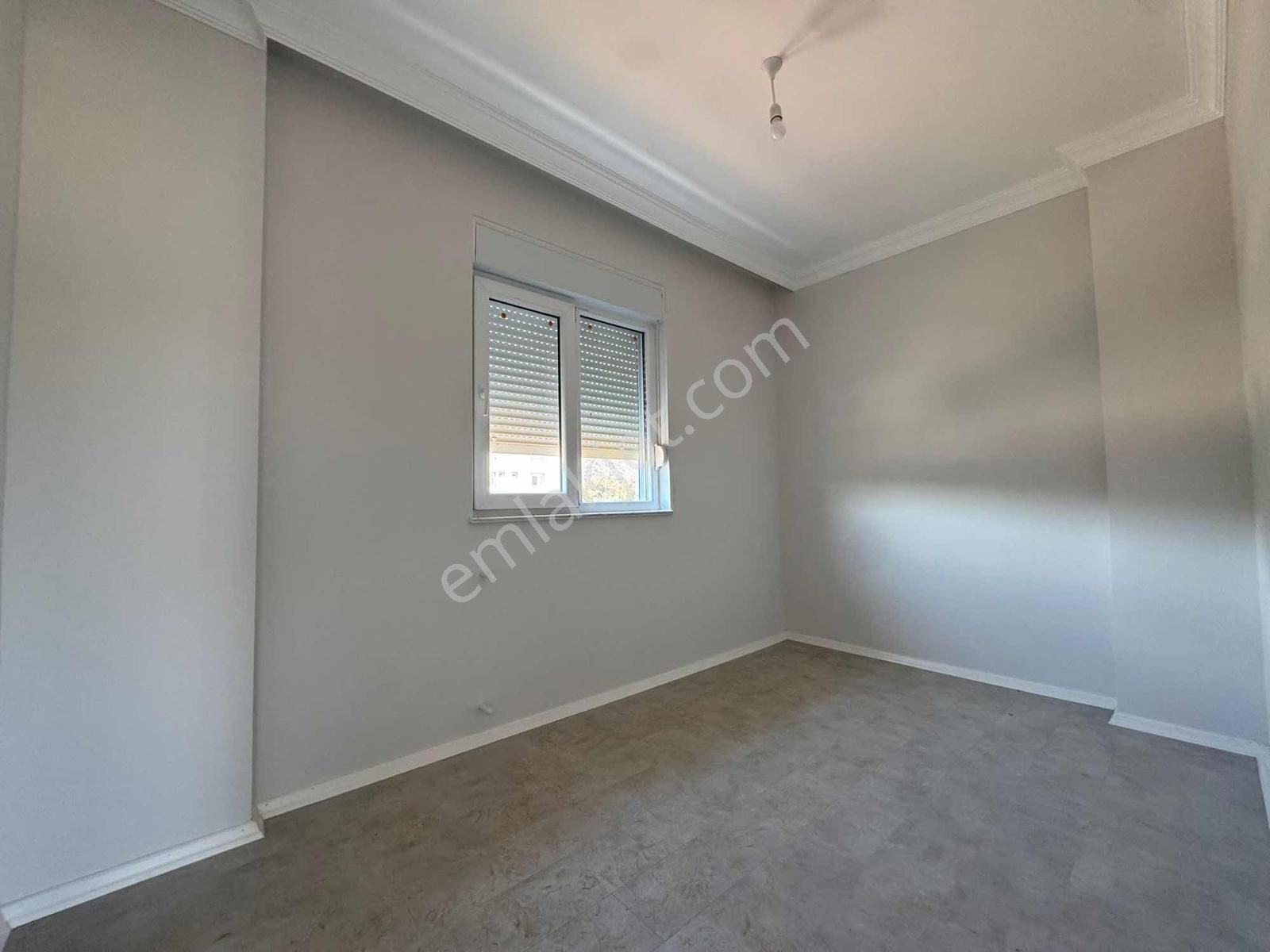 V. Karşıyaka Mahallesi 2+1 Ayrı Mutfak Geniş Satılık Daire - Görsel 5