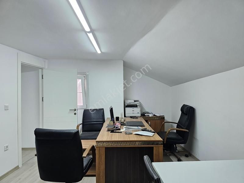 Beylikdüzü Yakuplu Dönmez Plazada 4+1 Hukuk Bürosu Eşyalarıdır - Görsel 30