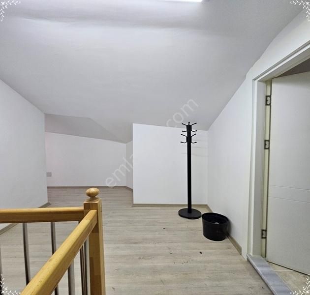 Beylikdüzü Yakuplu Dönmez Plazada 4+1 Hukuk Bürosu Eşyalarıdır - Görsel 24