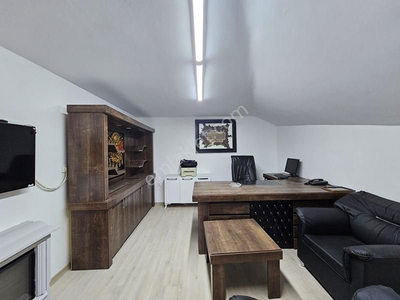 Beylikdüzü Yakuplu Dönmez Plazada 4+1 Hukuk Bürosu Eşyalarıdır - Görsel 7