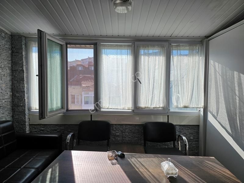 Beylikdüzü Yakuplu Dönmez Plazada 4+1 Hukuk Bürosu Eşyalarıdır - Görsel 2