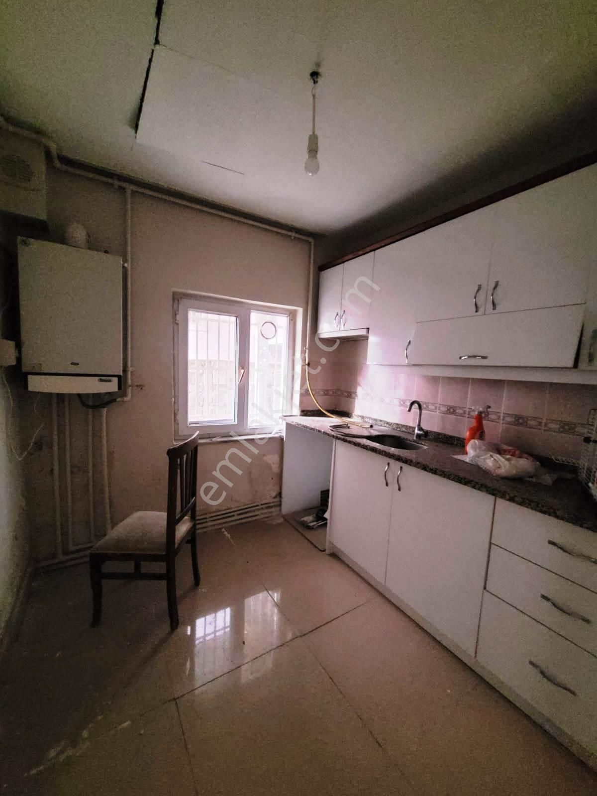 Maltepe Cevizlide Piazzaya Komşu Satılık 2+1 Giriş Yatırımlık !! - Görsel 14