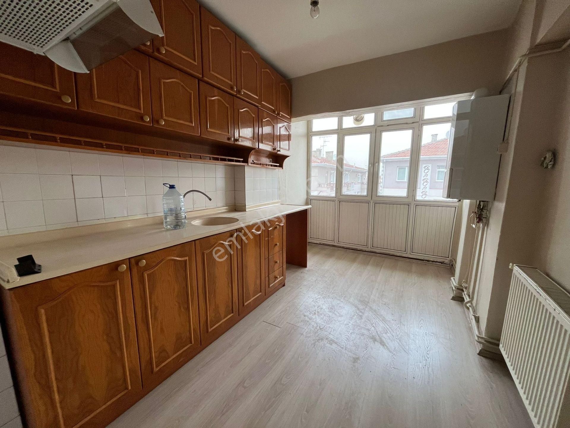 Mç Emlak'tan Mareşal Çakmak Mahallesin'de 3+1 Satılık Daire - Görsel 7