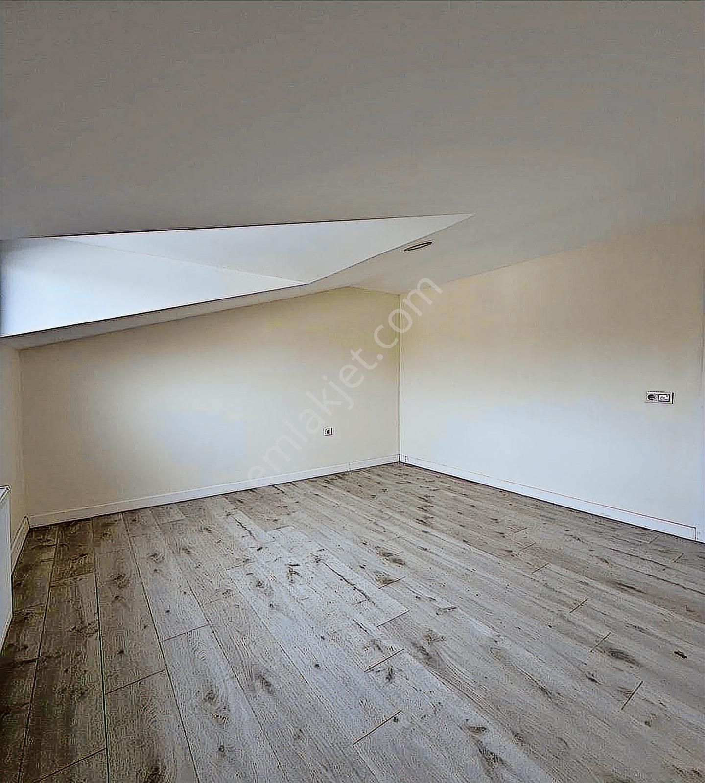 Beylikdüzü West Marina'ya Komşu Full Deniz Manzaralı 3+2 Dubleks - Görsel 21