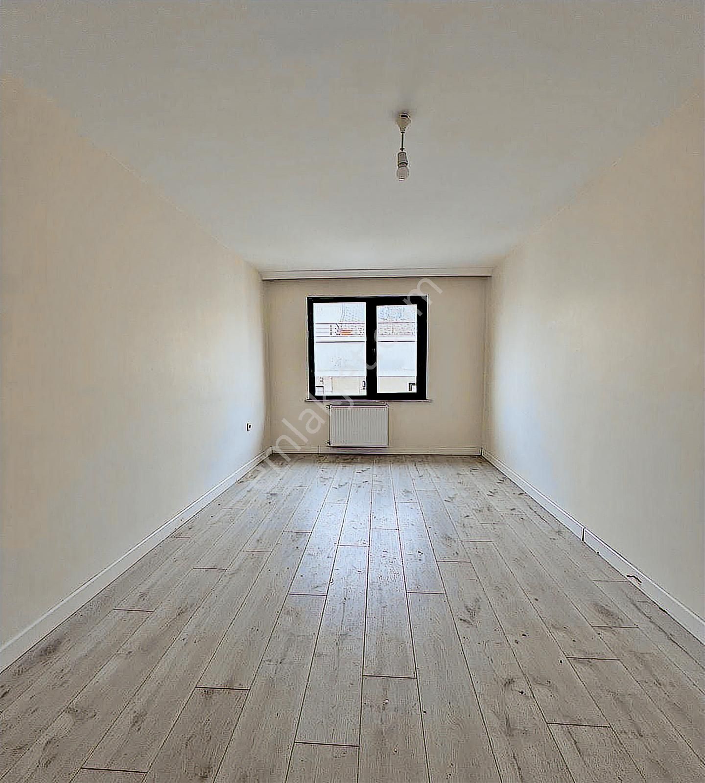 Beylikdüzü West Marina'ya Komşu Full Deniz Manzaralı 3+2 Dubleks - Görsel 24