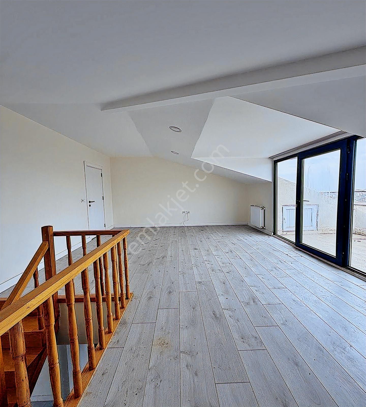 Beylikdüzü West Marina'ya Komşu Full Deniz Manzaralı 3+2 Dubleks - Görsel 12