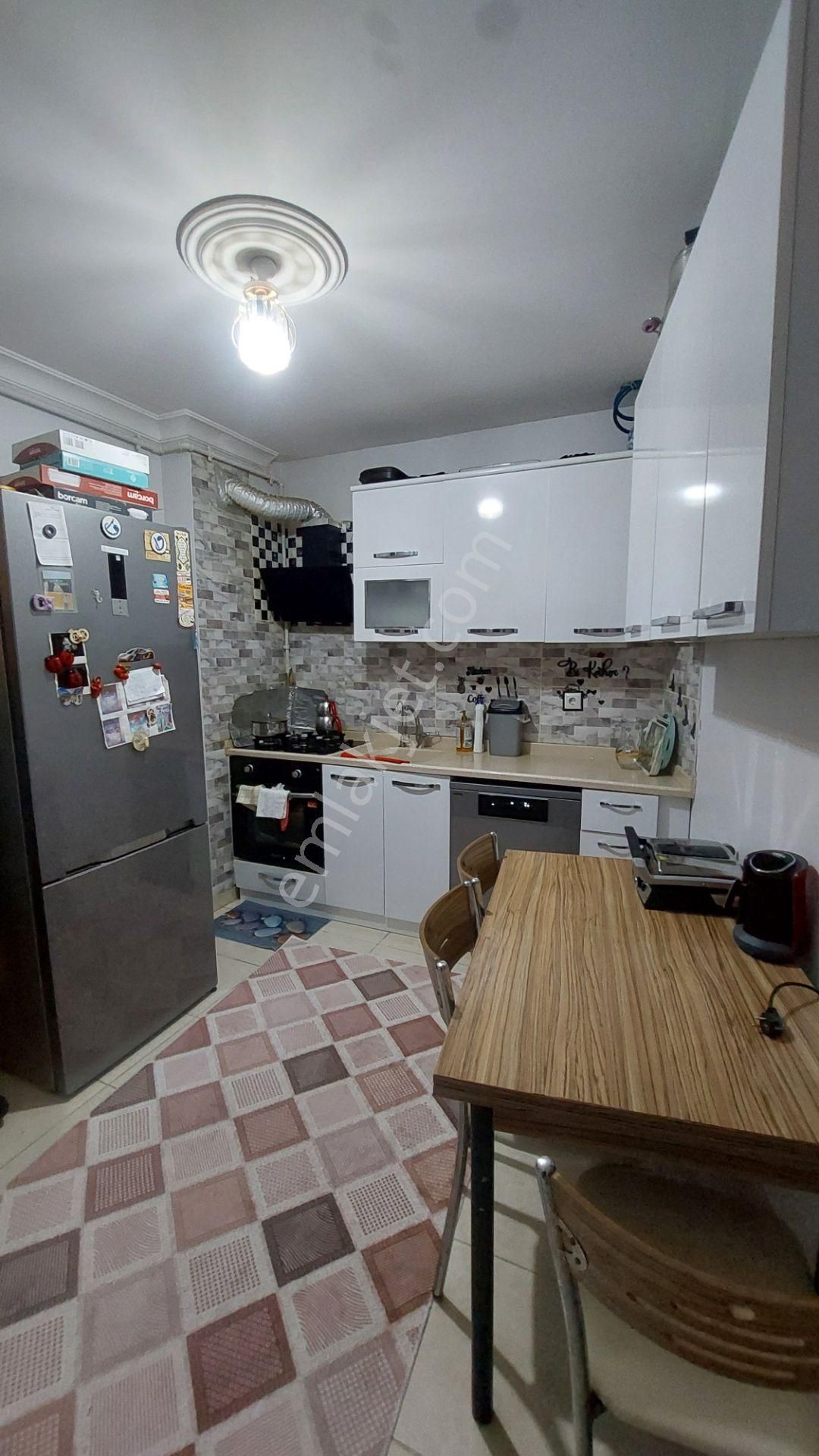 Suzan Emlaktan Guzelyalı Burgaz Mah Geniş Yenı 2+1 Daire