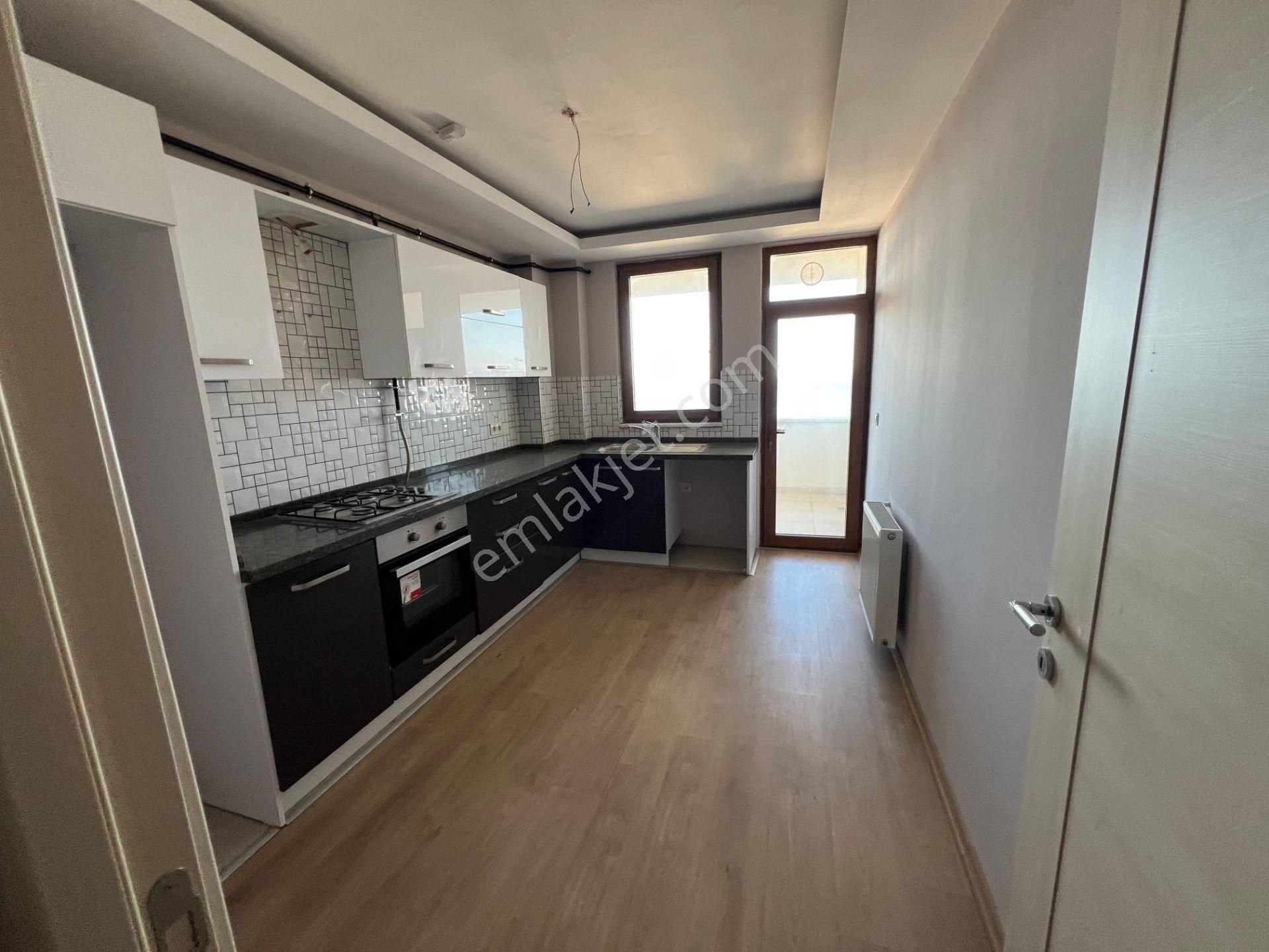Trabzon Yalıncak Florya Sitesi Deniz Manzaralı 3+1 Kiralık Daire - Görsel 20