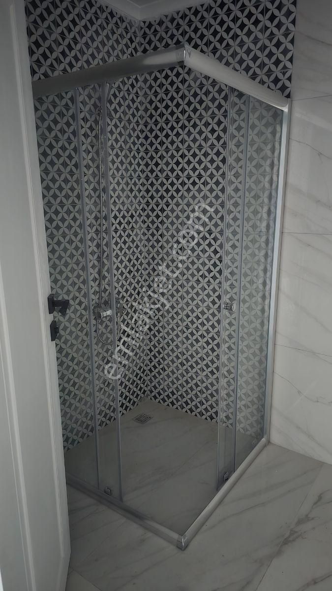 Üniversite Mah. 1+1 4.kat Kiralık Sıfır Daire - Görsel 6