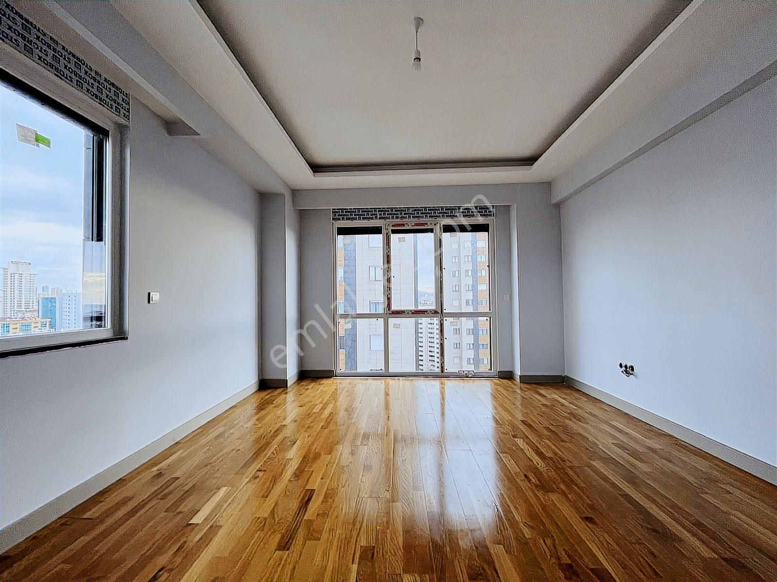 Utkudan Kozyatağı Bayar Cad. Yakın Deniz Manzaralı Satılık 2+1 - Görsel 21