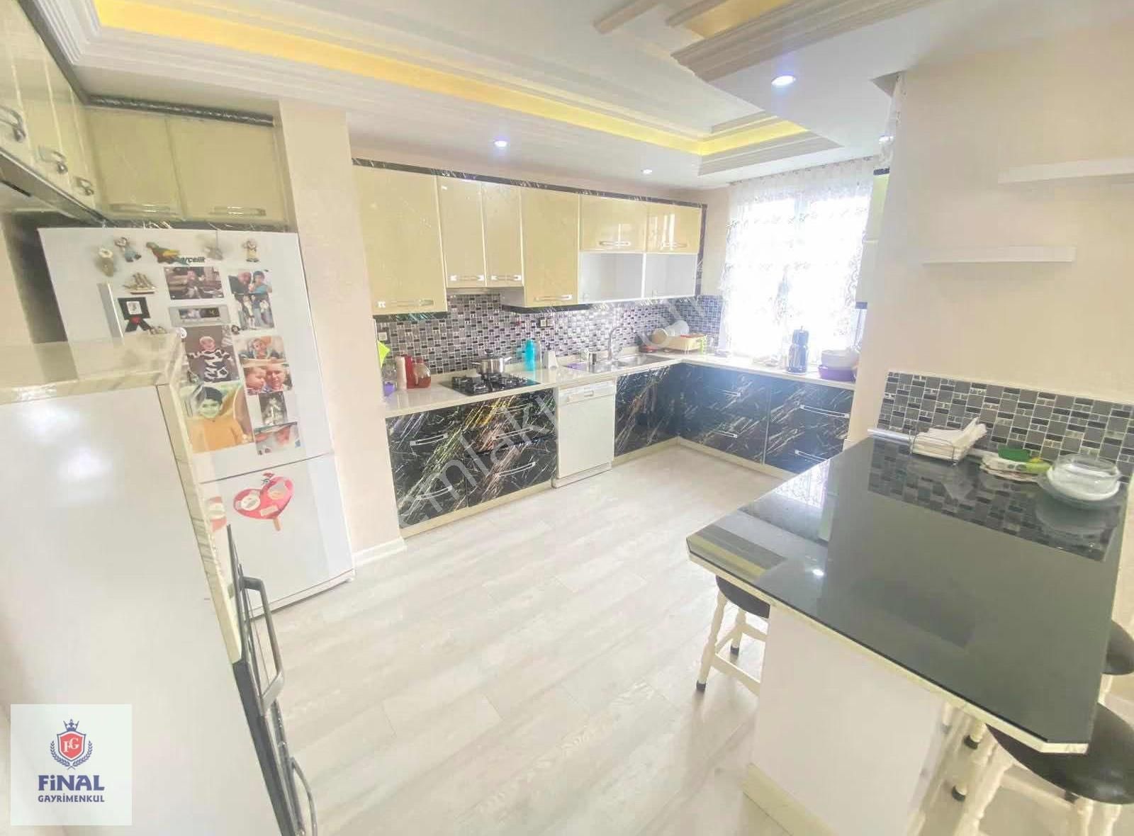 Turgut Özalda Dede Kebap Sokağı 3+1 Doğalgazlı Yapılı Kaçmaz - Görsel 15