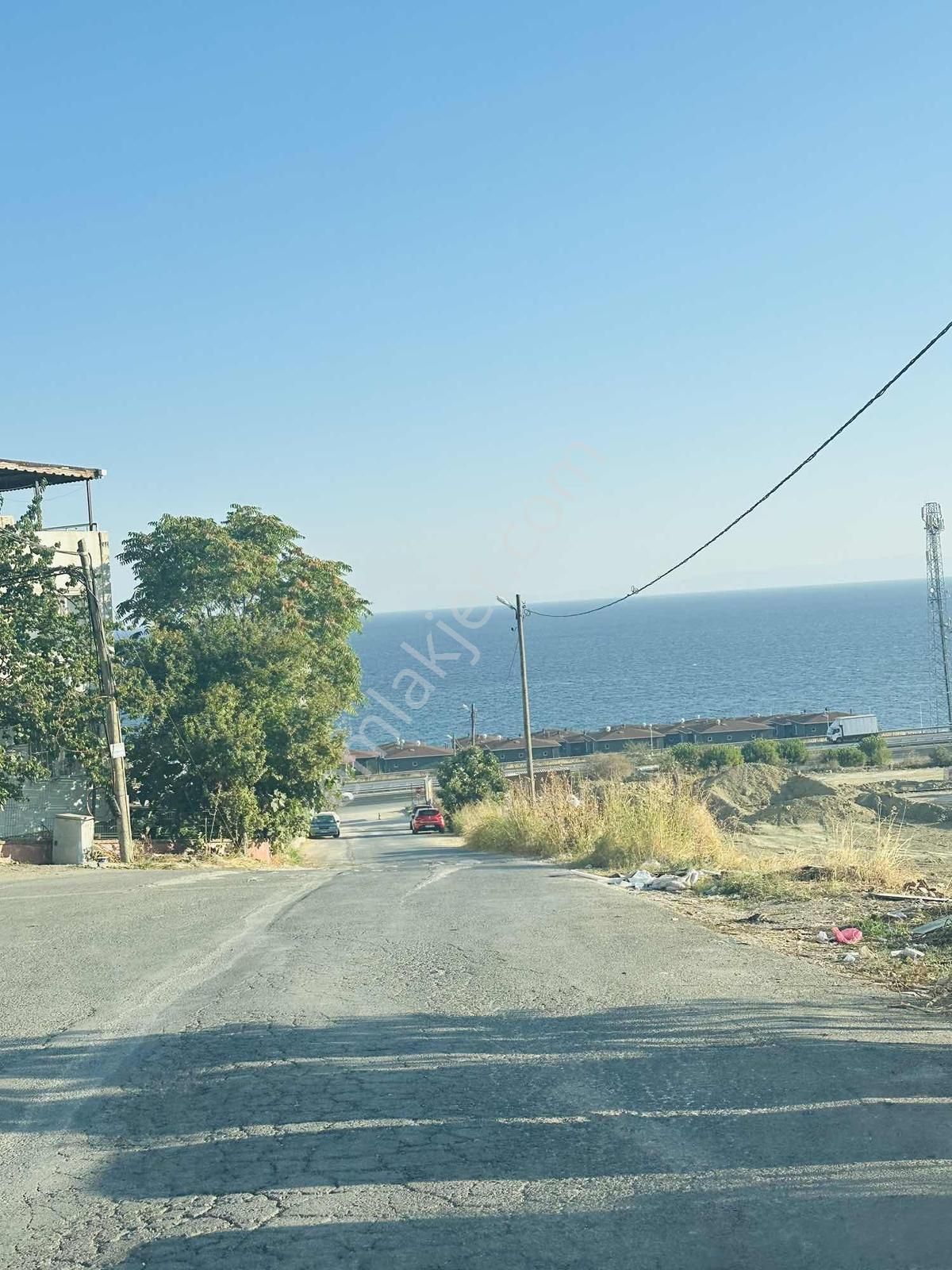 Tekirdağ Yenicede Satılık Köşe Başı Arsa - Görsel 2