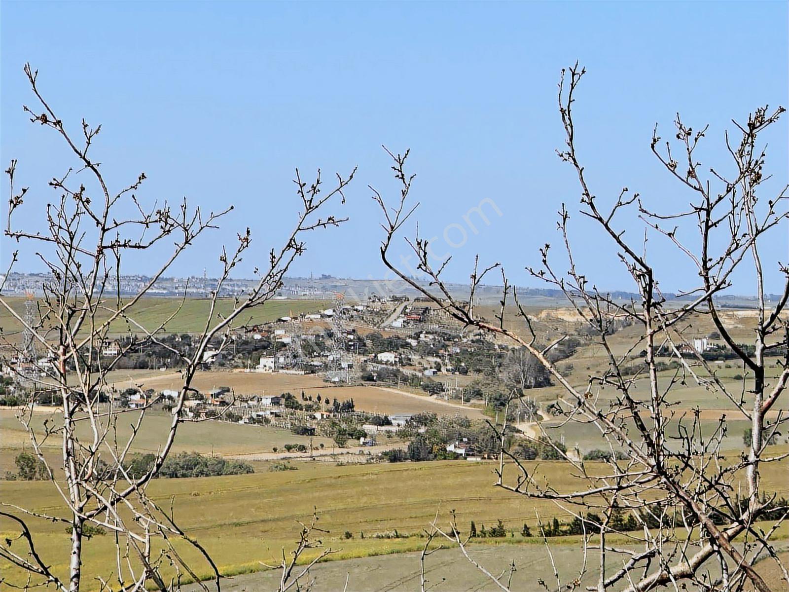 Yeniçiftlikte Deniz Manz Uygun Fiyata Yola Cephe 300m² Parseller
