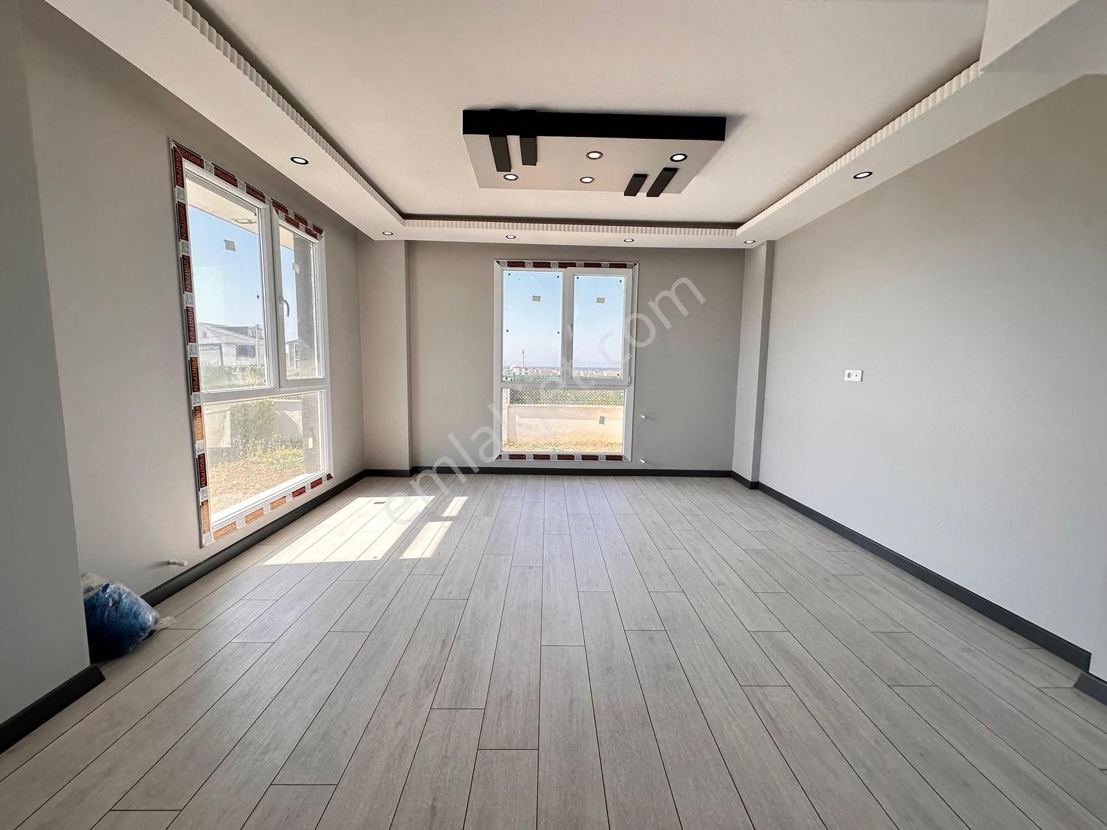 Mega Yapıdan Merkezi Konum Deniz Manzaralı İskanlı 4+1 Lüx Villa - Görsel 11