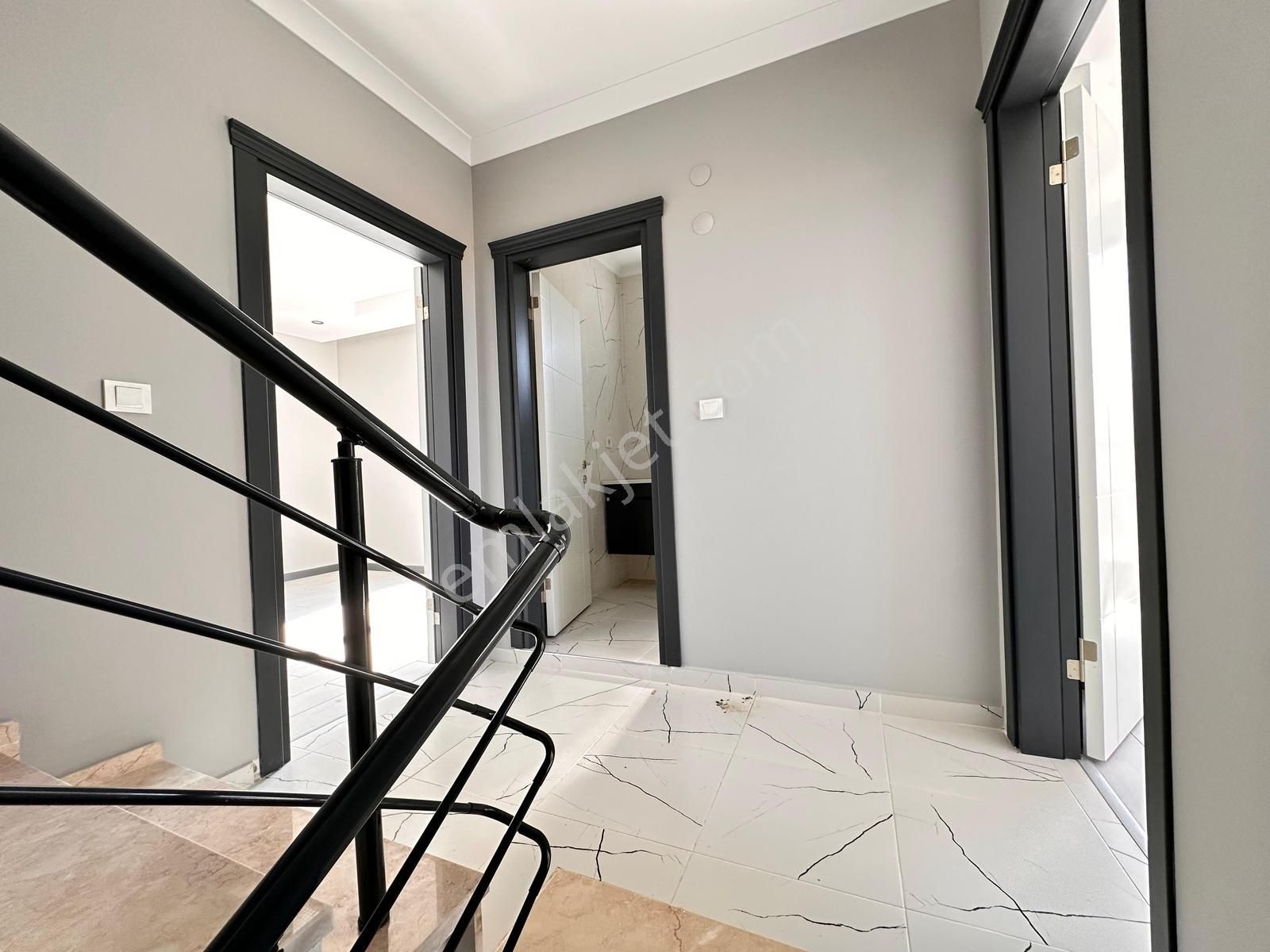 Mega Yapıdan Merkezi Konum Deniz Manzaralı İskanlı 4+1 Lüx Villa - Görsel 20