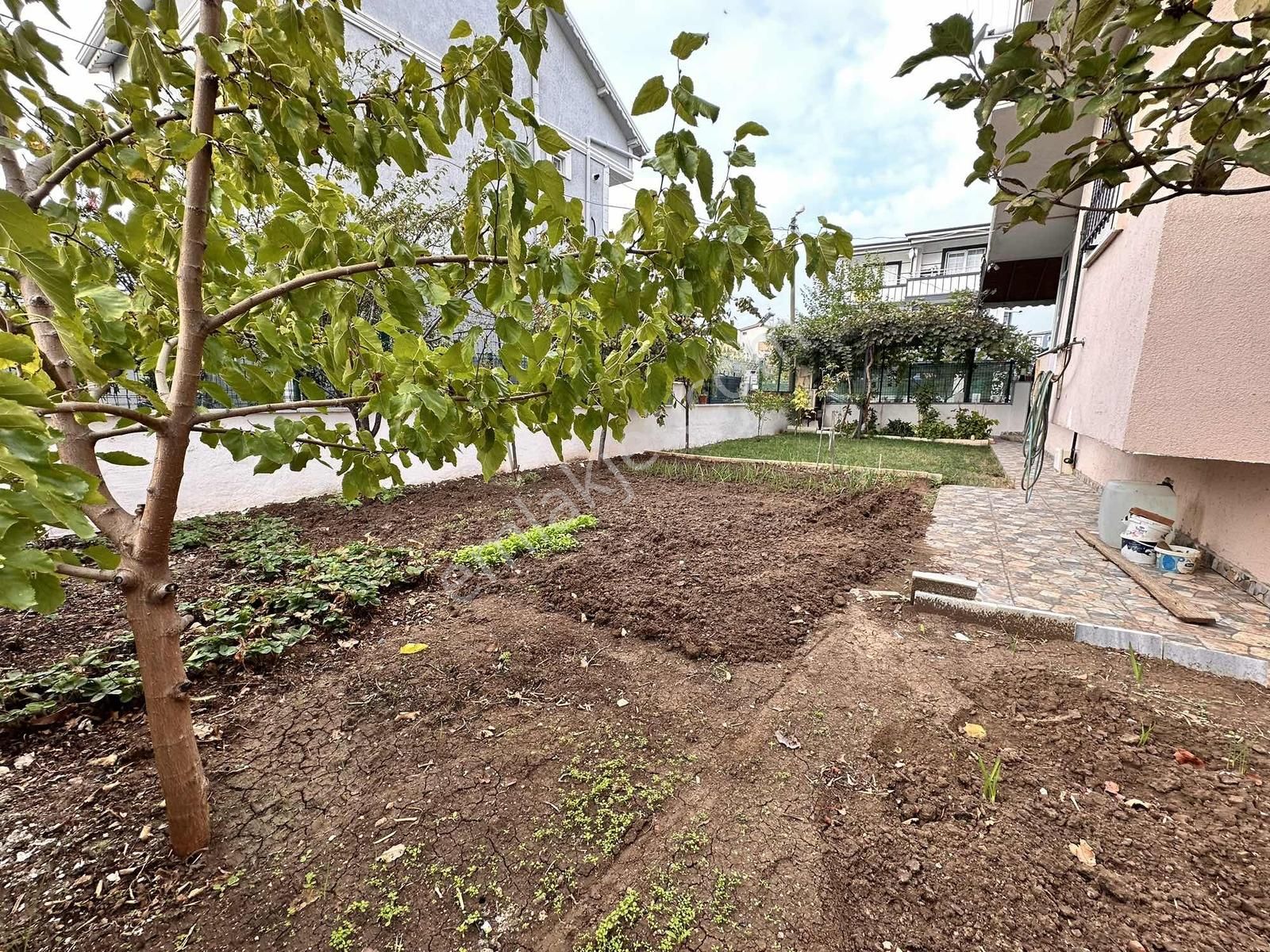 Mega Yapıdan Merkezi Konumlu İskanlı Uygun Fiyata 4+1 Lüx Villa - Görsel 8