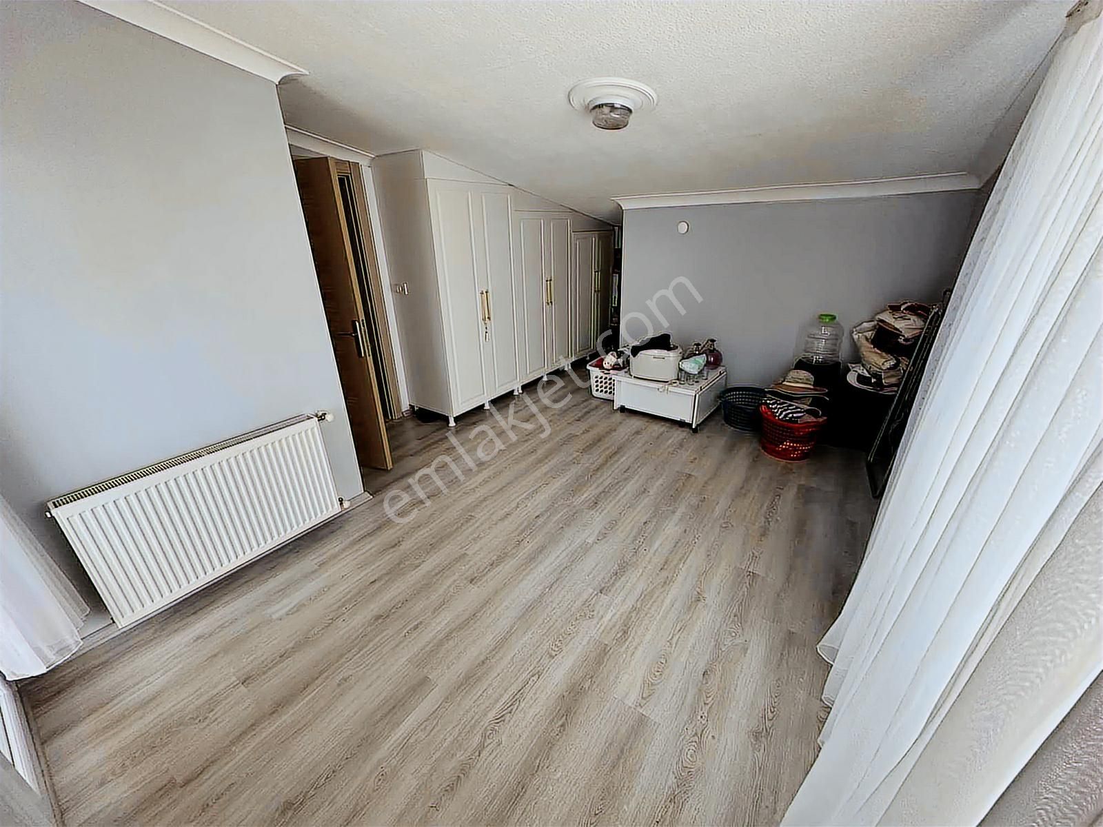 Mega Yapıdan Merkezi Konumlu İskanlı Uygun Fiyata 4+1 Lüx Villa - Görsel 9