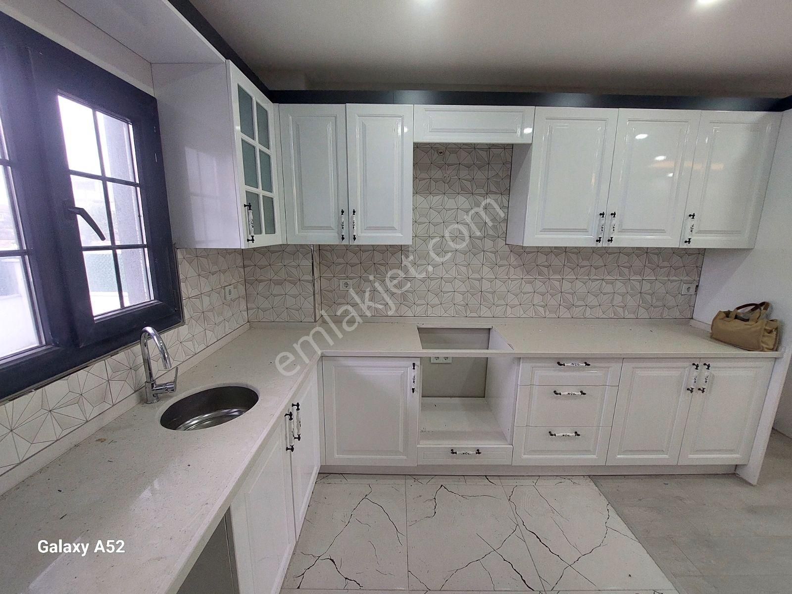 Mega Yapıdan Merkezi Konum Geniş Bahçeli 4+1 Lüx Villa - Görsel 31