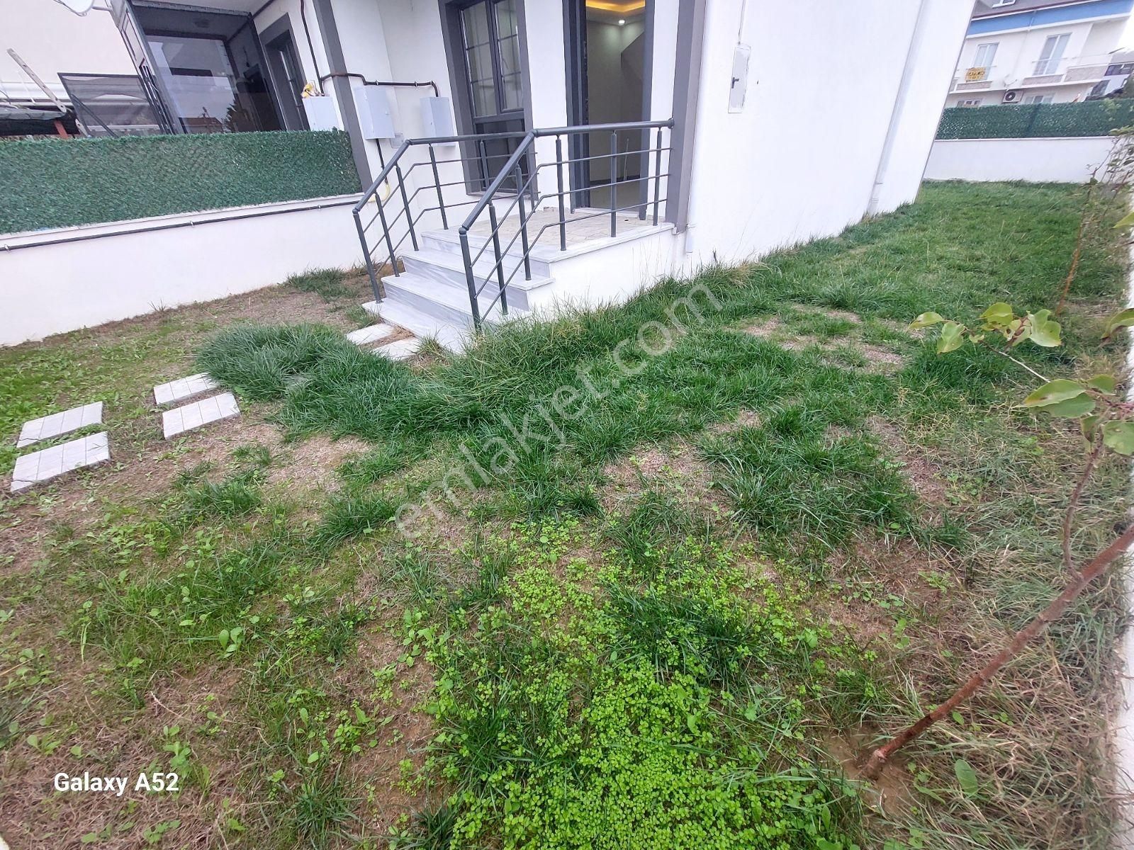 Mega Yapıdan Merkezi Konum Geniş Bahçeli 4+1 Lüx Villa - Görsel 34