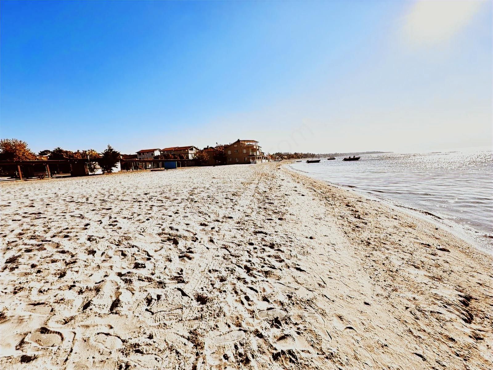 Mega Yapıdan Merkezde İskanlı Geniş Bahçeli 3+1 Lüx Villa - Görsel 34