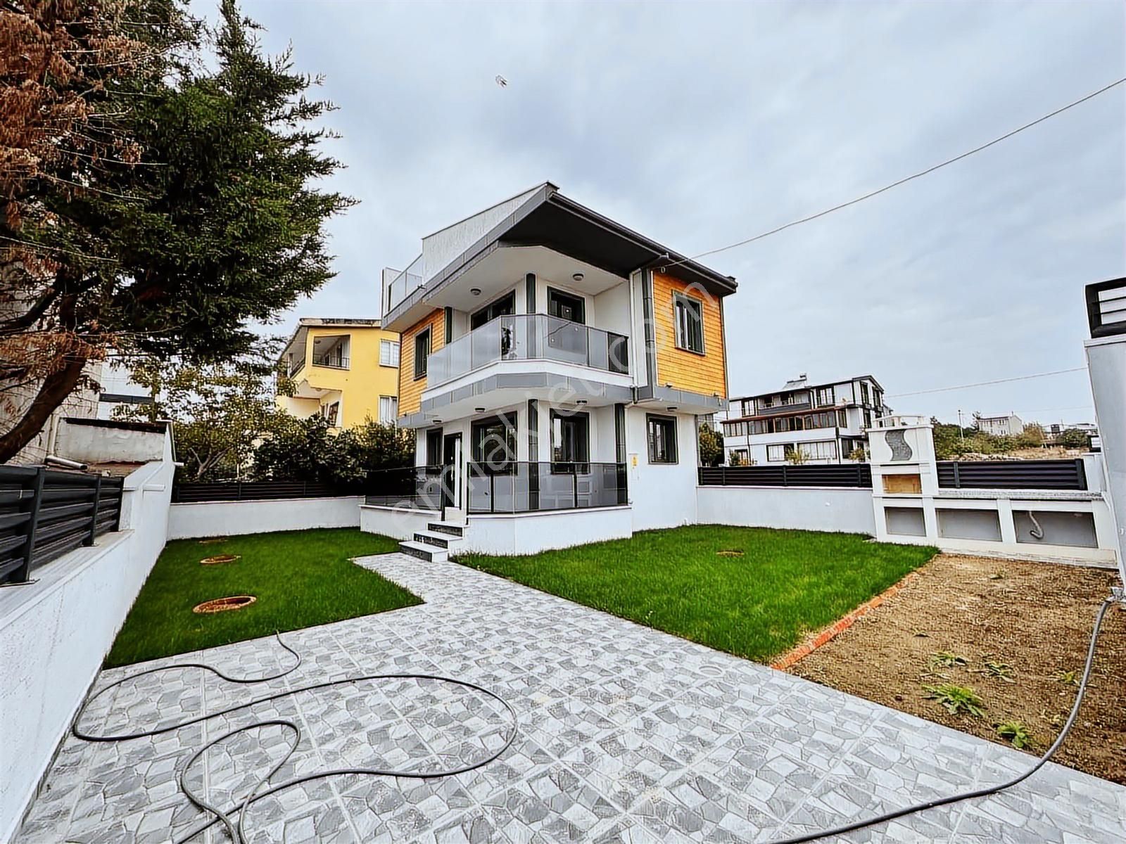 Mega Yapıdan Merkezi Konum Deniz Manzaralı İskanlı 3+1 Lüx Villa - Görsel 13