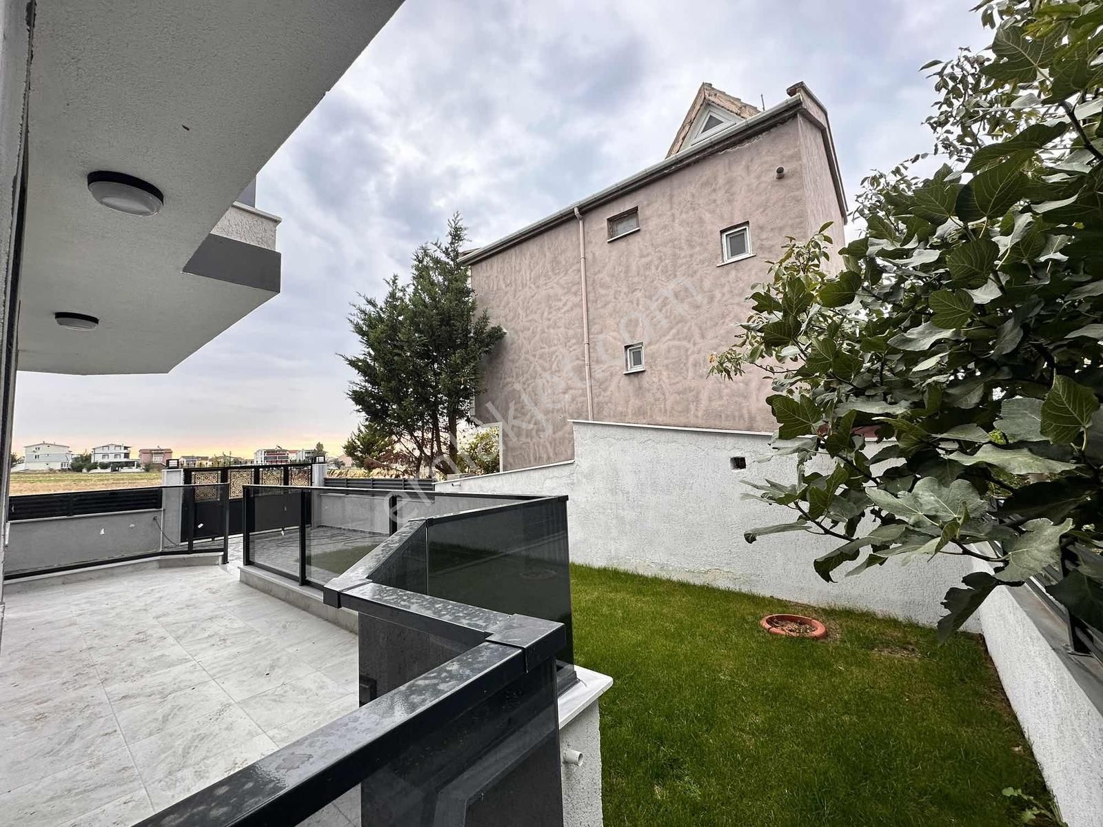 Mega Yapıdan Merkezi Konum Deniz Manzaralı İskanlı 3+1 Lüx Villa - Görsel 33