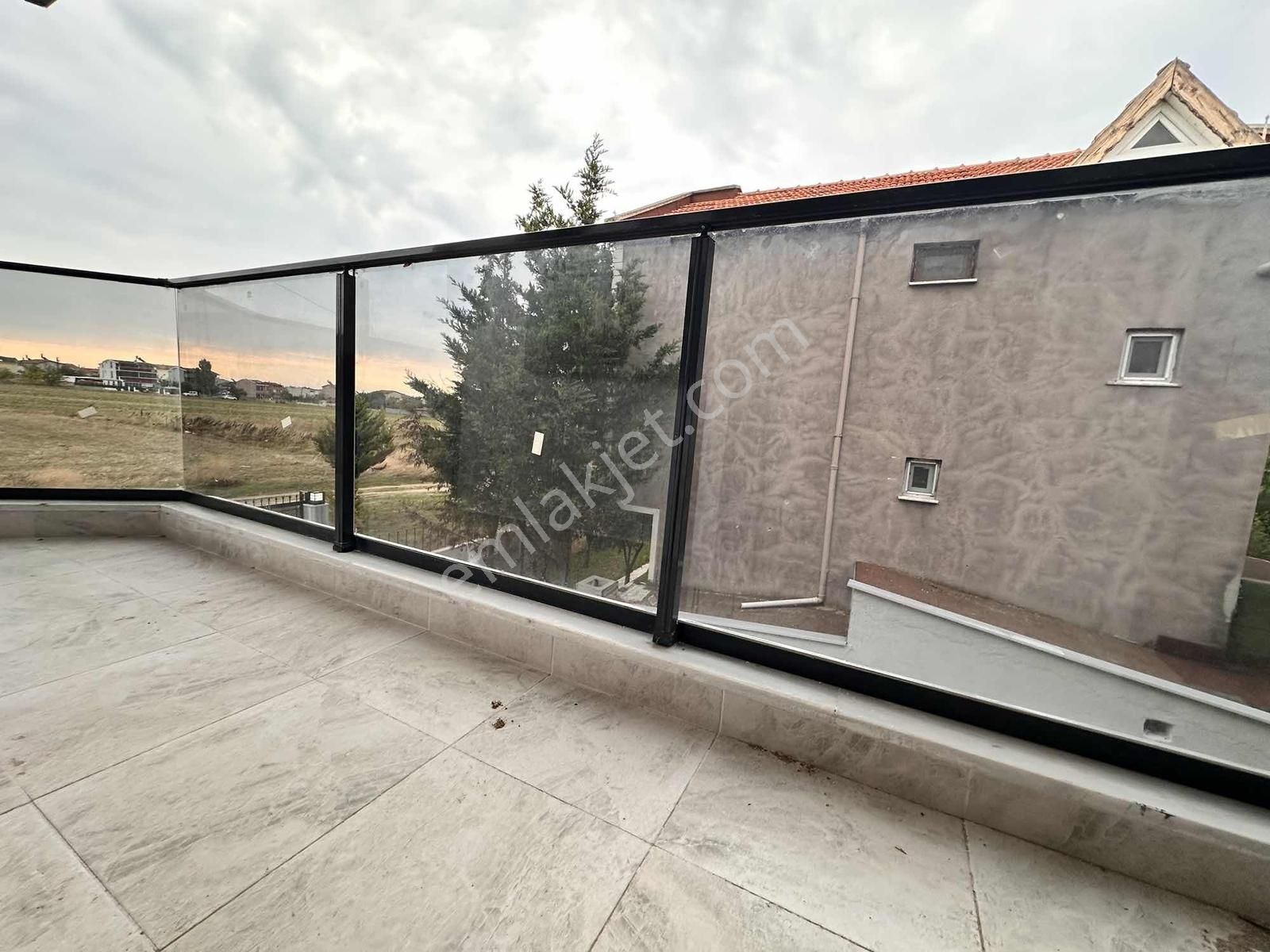 Mega Yapıdan Merkezi Konum Deniz Manzaralı İskanlı 3+1 Lüx Villa - Görsel 27