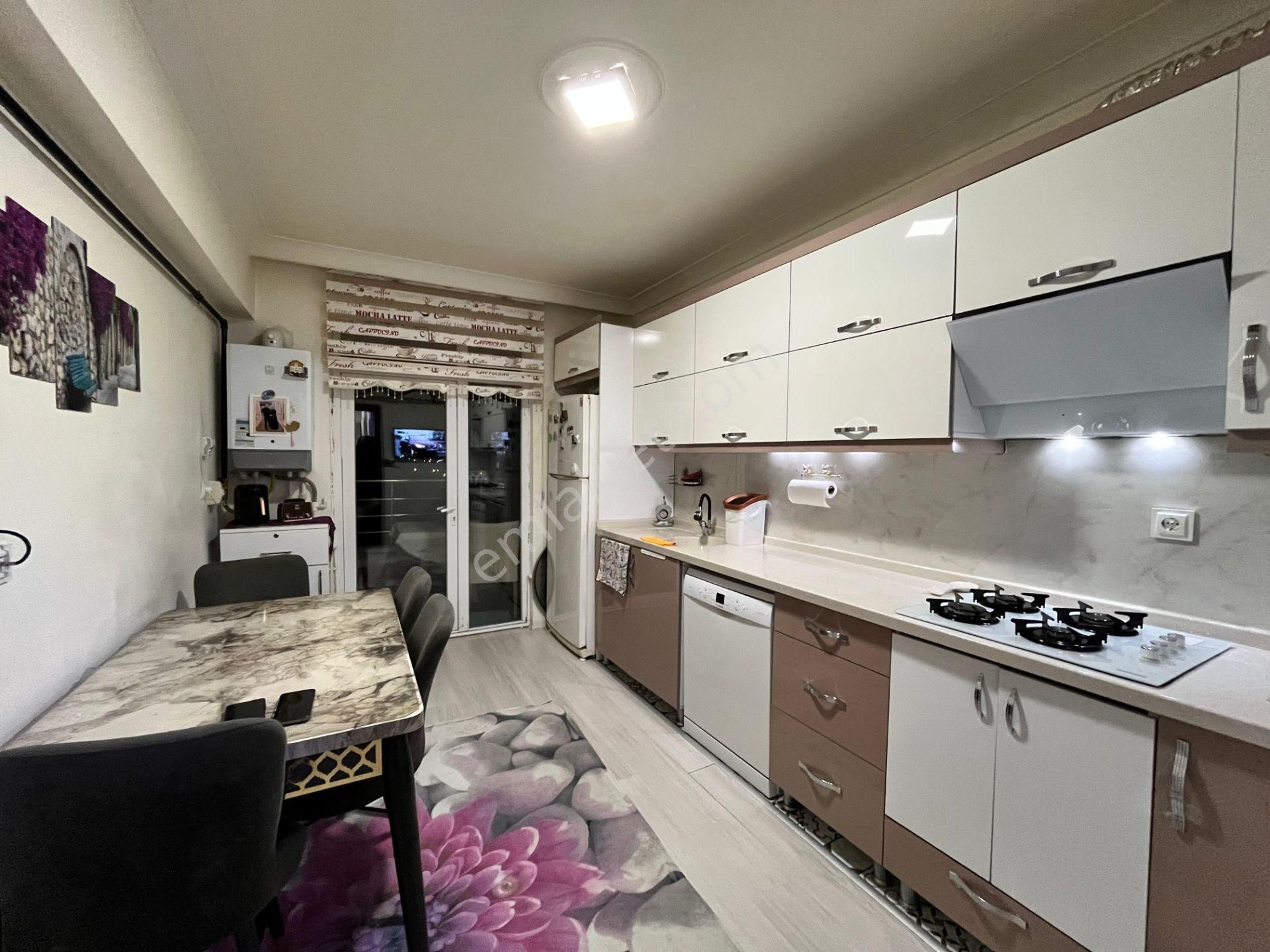 Kalecik Emlak'tan Yeni Binada Asansörlü Masrafsız 3+1 Daire 120m² - Görsel 2