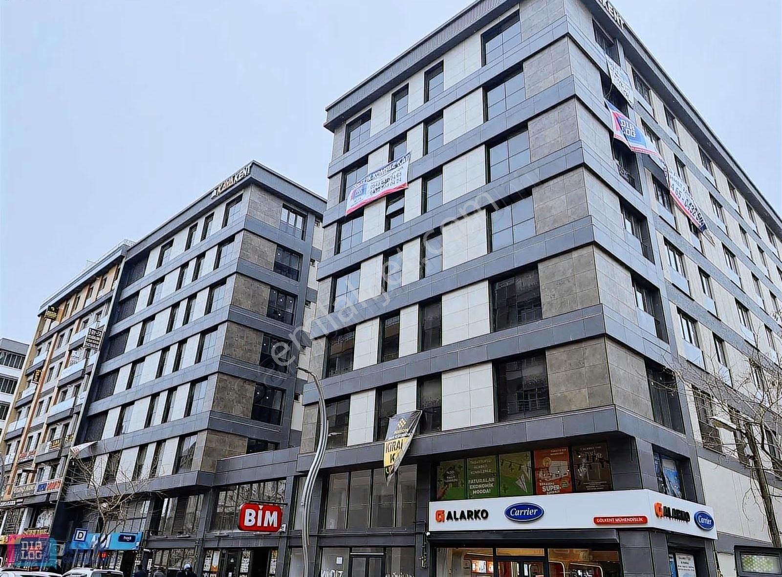 Dialog'tan Maraş Caddesi Civarı Satılık 1+1 Ofis