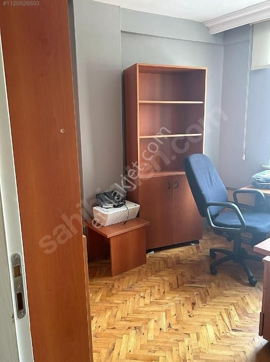 Osmaniye Avukatlar Bölgesi Ofise Uygun Satılık 3+1daire Ön Cephe - Görsel 10