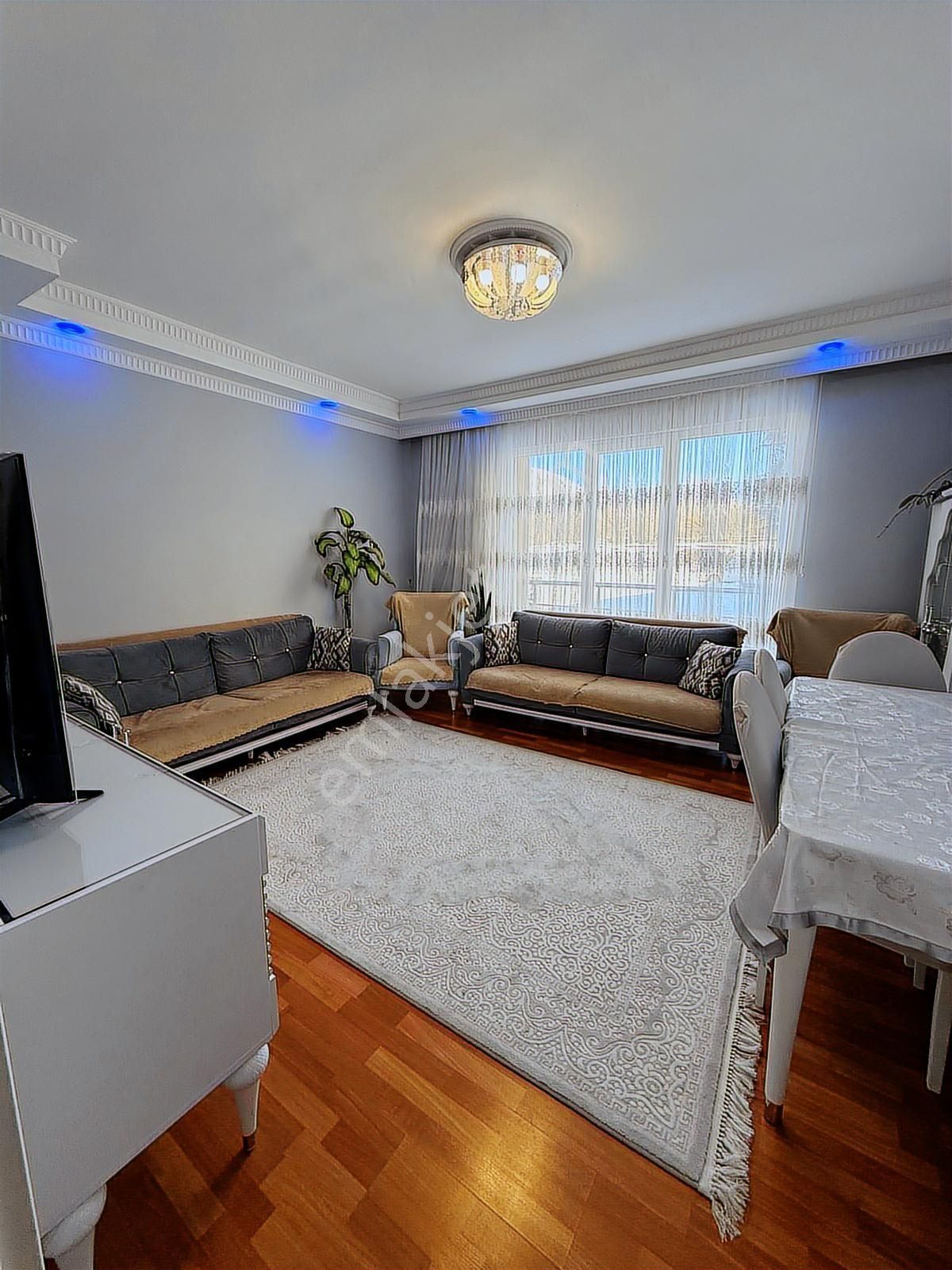 Fiyat Düştü Tek Daire Fiyatına Satılık 2 Adet Daire