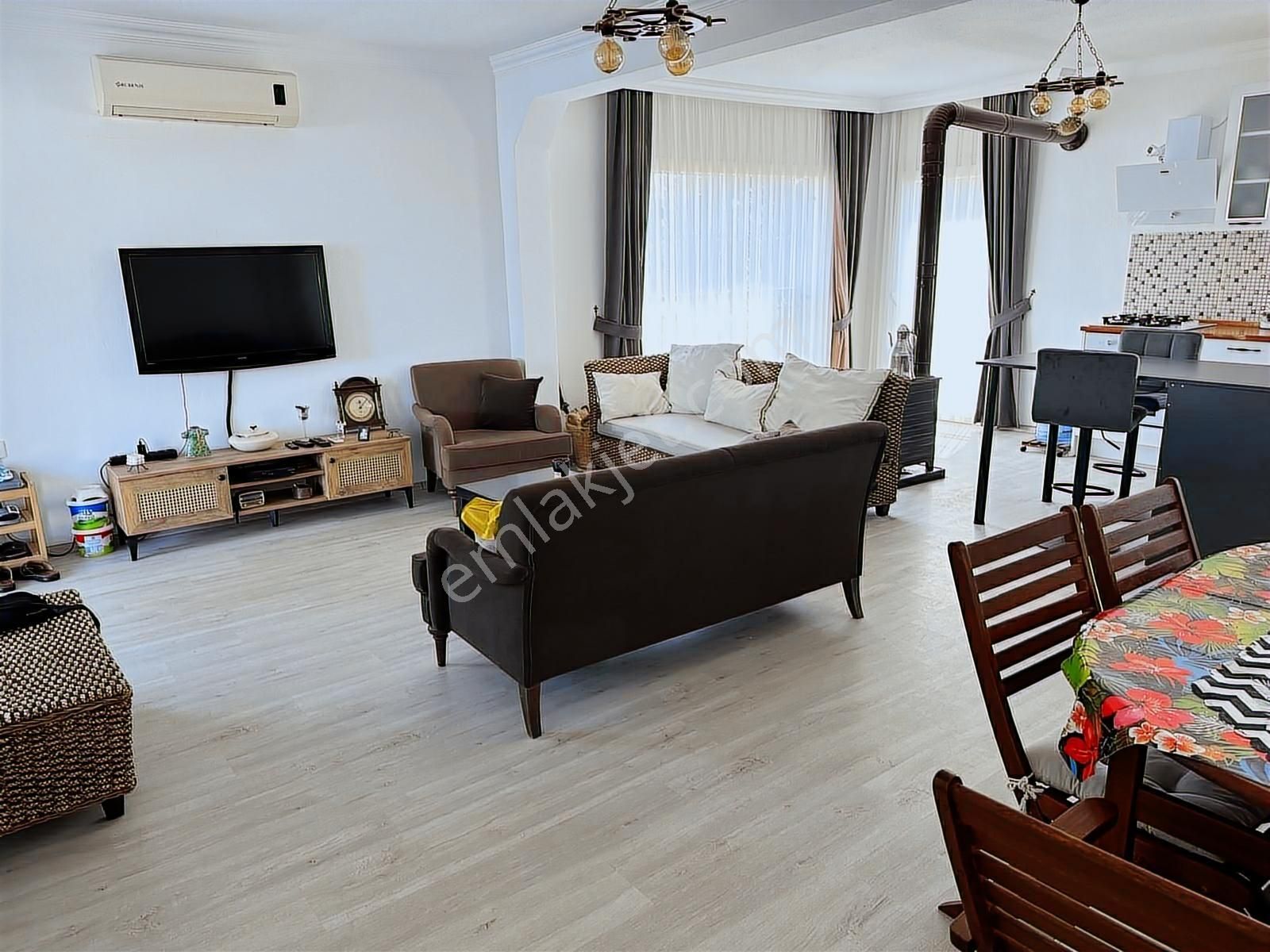 Bodrum Kısırlar Asfalt Cepheli 150m2 Ev