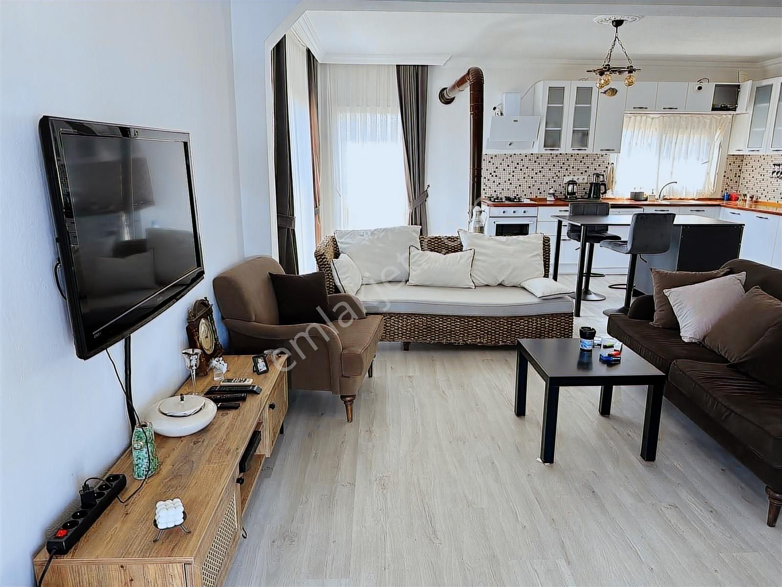 Bodrum Kısırlar Asfalt Cepheli 150m2 Ev - Görsel 3