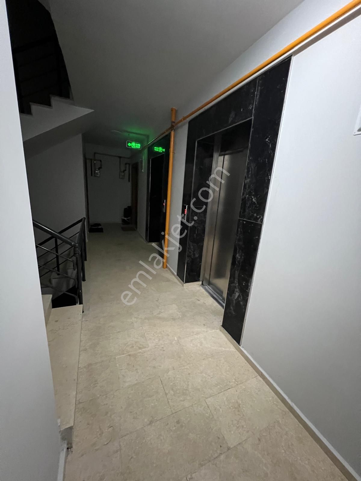 Yunuselinde 3.kat Sıfır 3+1 Kiralık Daire - Görsel 14