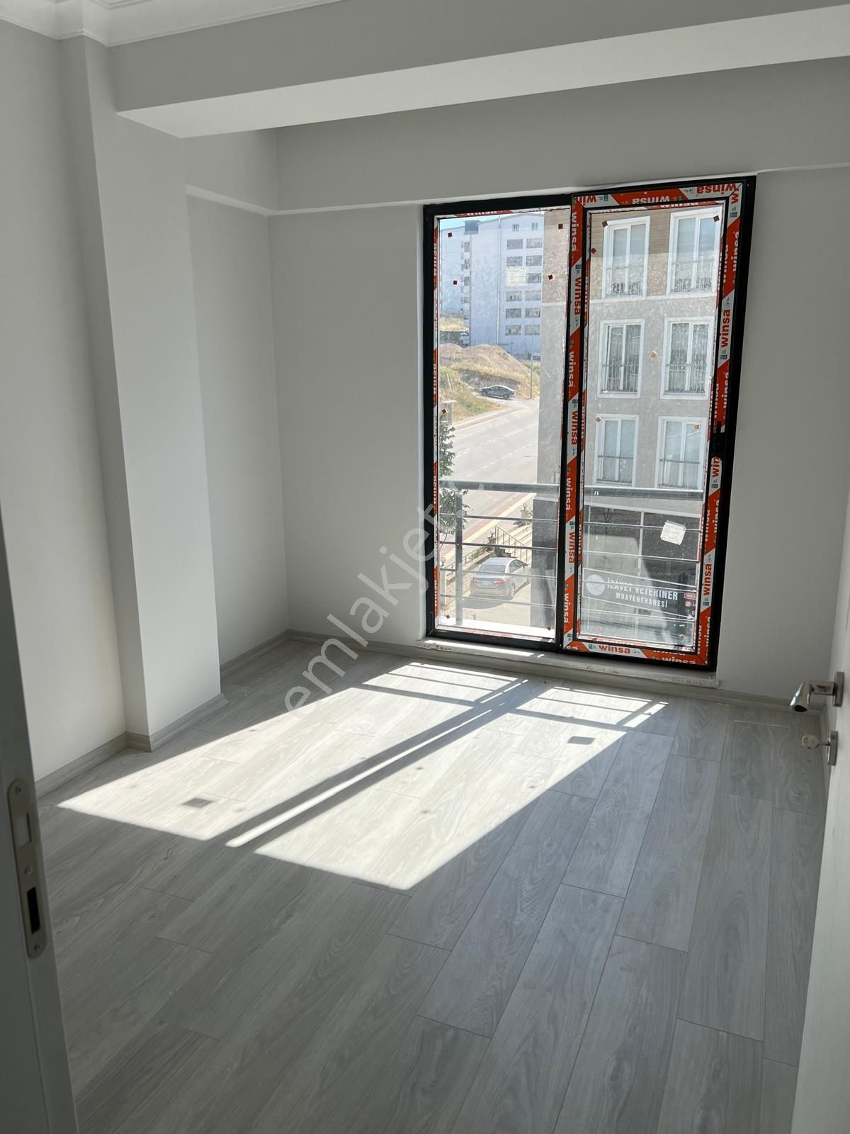Yunuselinde 3.kat Sıfır 3+1 Kiralık Daire - Görsel 33