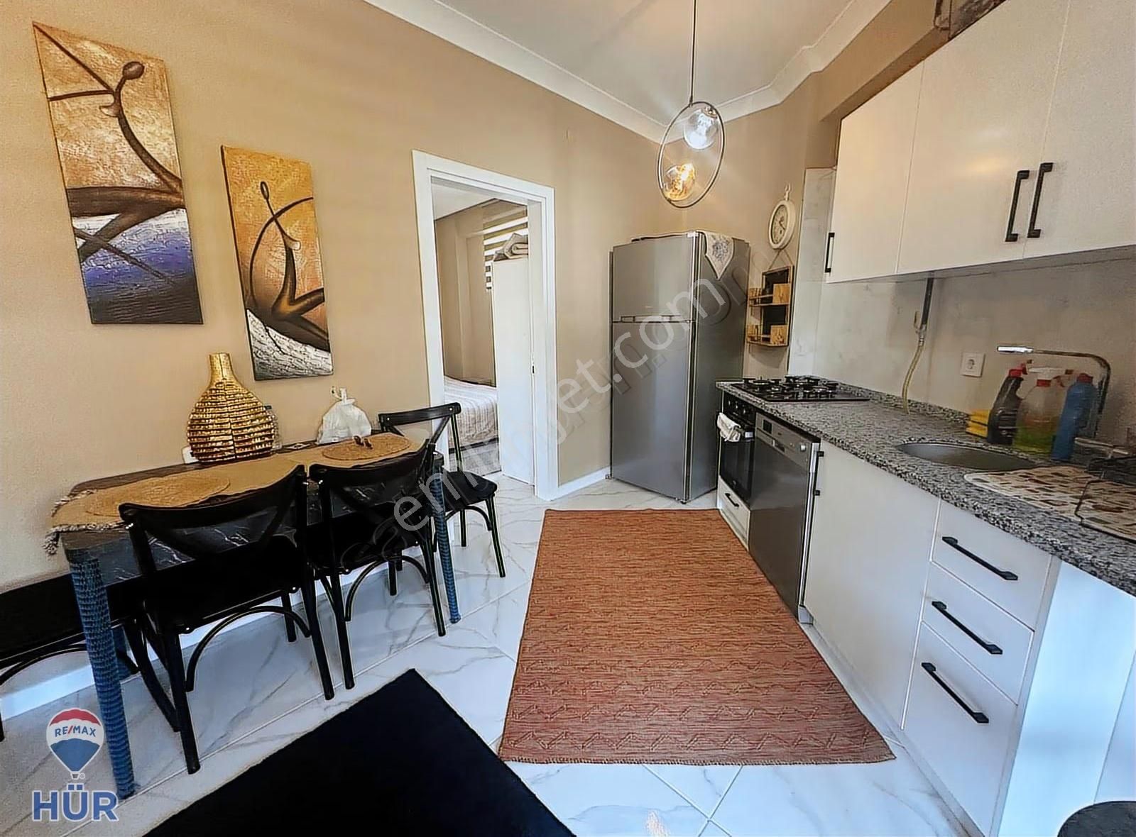 Remax Hür'den Kiralık Ful Eşyalı 2+1 Daire Yeni Stad Civarı
