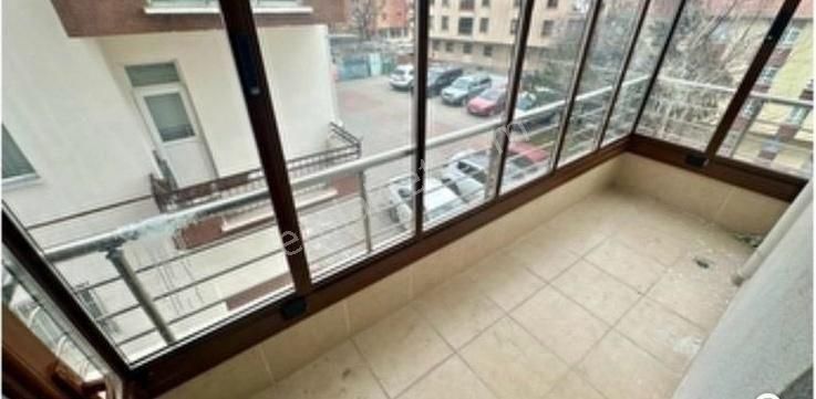 Süper Konum Yeni Bina 150 M2 Katta Fırsat Daire Sizi Bekliyor... - Görsel 10