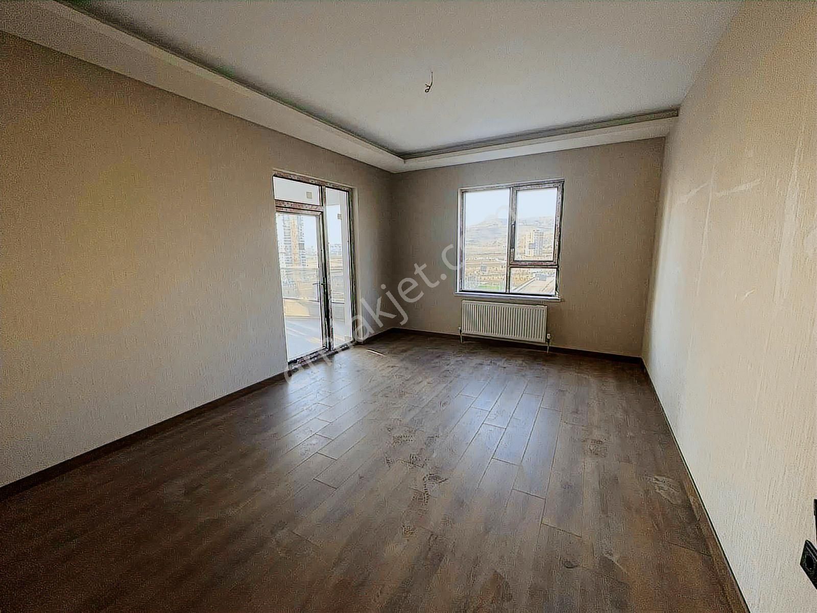 Fırsat Ovacığın Gözde Yerinde 4,5+1 Hiç Oturulmamış Site Dairesi - Görsel 32