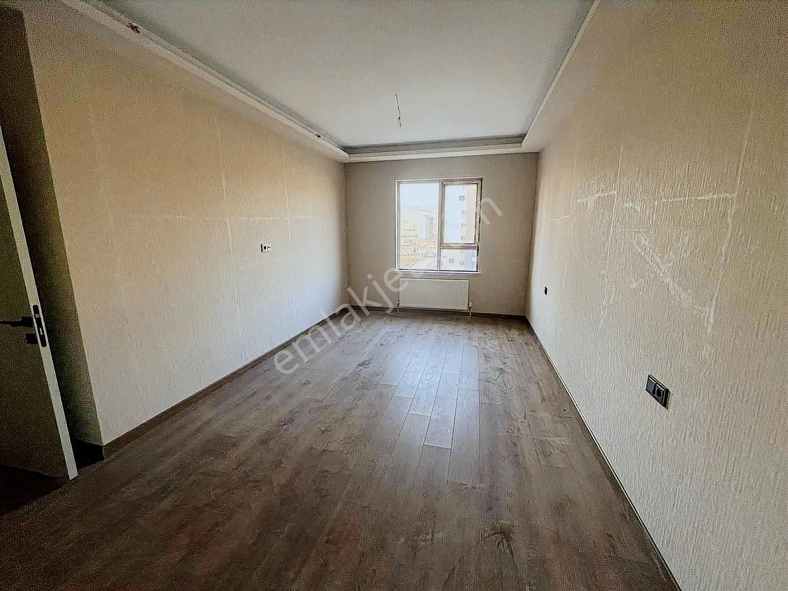 Fırsat Ovacığın Gözde Yerinde 4,5+1 Hiç Oturulmamış Site Dairesi - Görsel 9